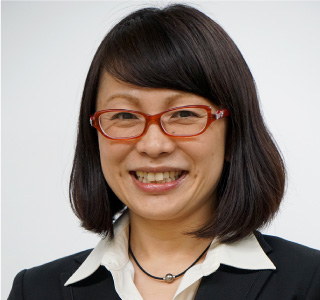 先輩スタッフ(相馬裕美さん)